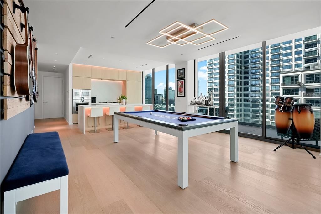 For Sale: $2,799,000 (2 beds, 2 baths, 2012 Square Feet)