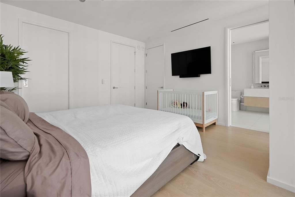 For Sale: $2,799,000 (2 beds, 2 baths, 2012 Square Feet)