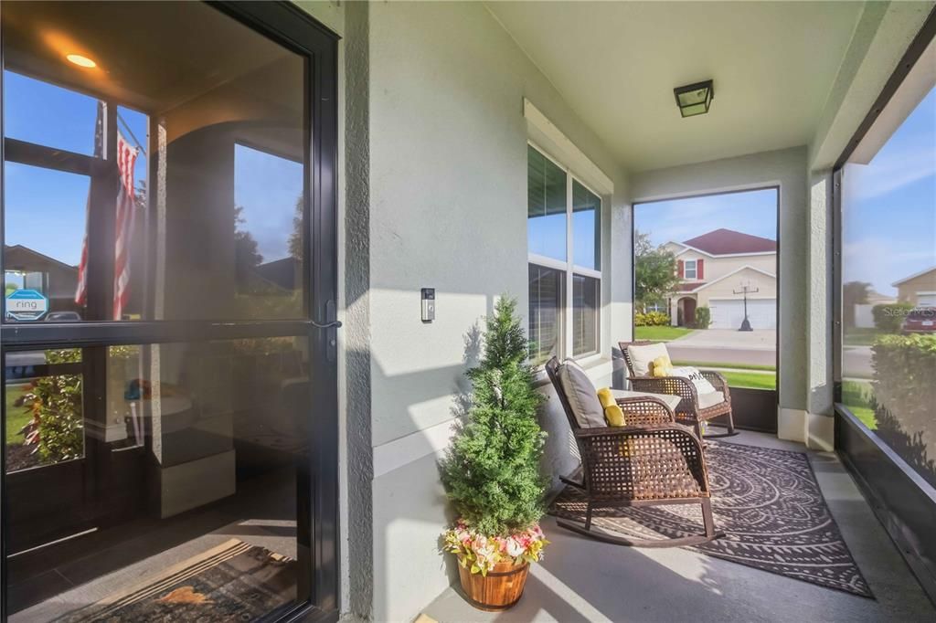 For Sale: $589,000 (5 beds, 2 baths, 2889 Square Feet)