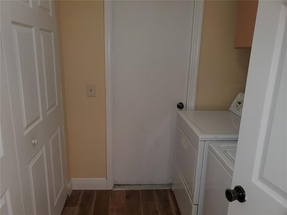 For Sale: $619,000 (5 beds, 3 baths, 2169 Square Feet)