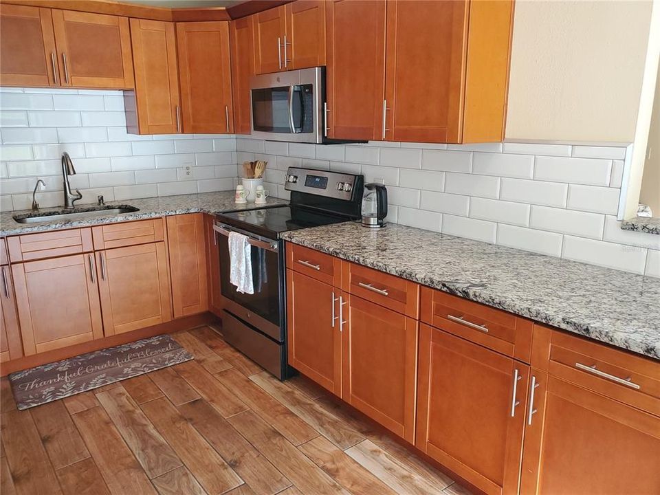 For Sale: $619,000 (5 beds, 3 baths, 2169 Square Feet)