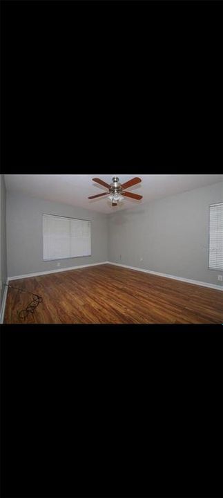For Sale: $395,000 (5 beds, 2 baths, 2212 Square Feet)