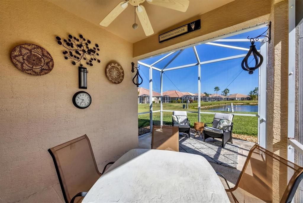 For Sale: $299,900 (2 beds, 2 baths, 1340 Square Feet)
