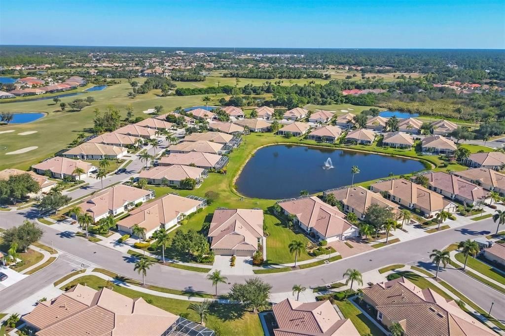For Sale: $299,900 (2 beds, 2 baths, 1340 Square Feet)