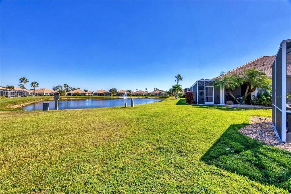 For Sale: $299,900 (2 beds, 2 baths, 1340 Square Feet)