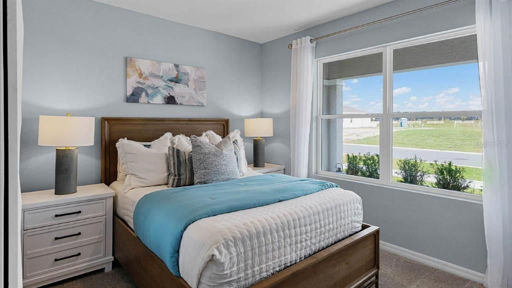 For Sale: $369,490 (5 beds, 3 baths, 2077 Square Feet)