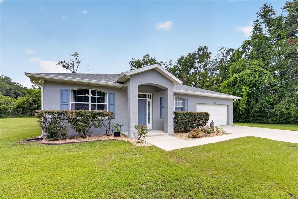 For Sale: $279,000 (3 beds, 2 baths, 1824 Square Feet)