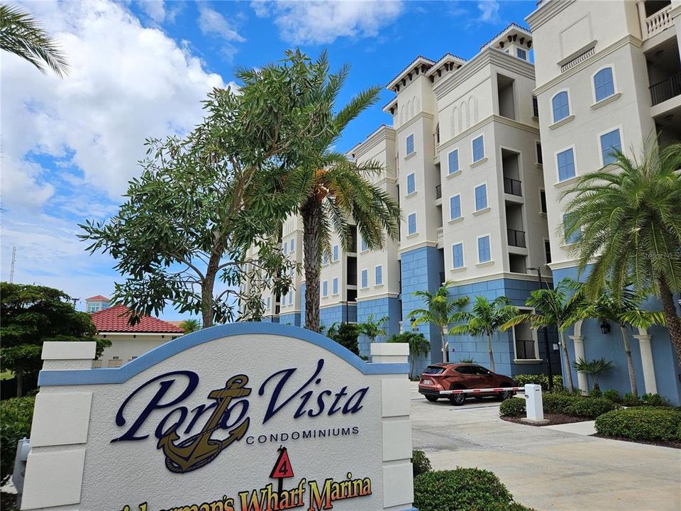 For Rent: $6,900 (3 beds, 2 baths, 1802 Square Feet)