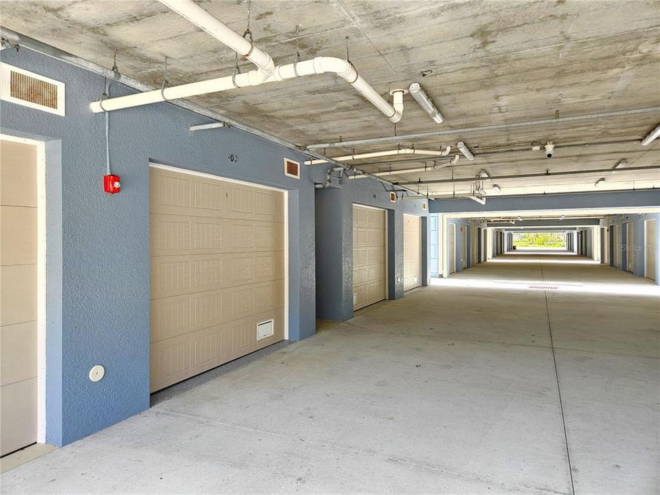 For Rent: $6,900 (3 beds, 2 baths, 1802 Square Feet)