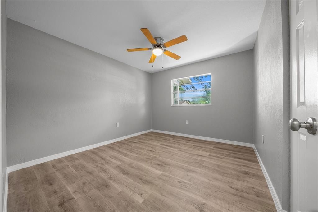 For Sale: $270,000 (3 beds, 2 baths, 1756 Square Feet)