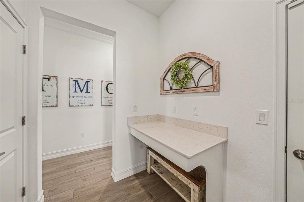 For Sale: $575,000 (4 beds, 3 baths, 2632 Square Feet)