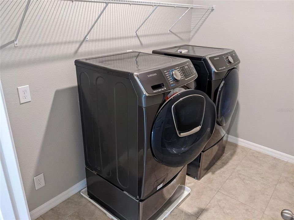 В аренду: $3,300 (4 спален, 2 ванн, 2214 Квадратных фут)