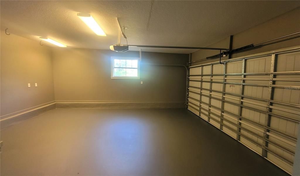 В аренду: $4,400 (4 спален, 3 ванн, 2600 Квадратных фут)
