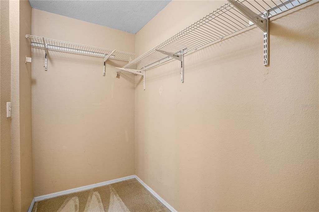 En Venta: $199,000 (2 camas, 2 baños, 1368 Pies cuadrados)