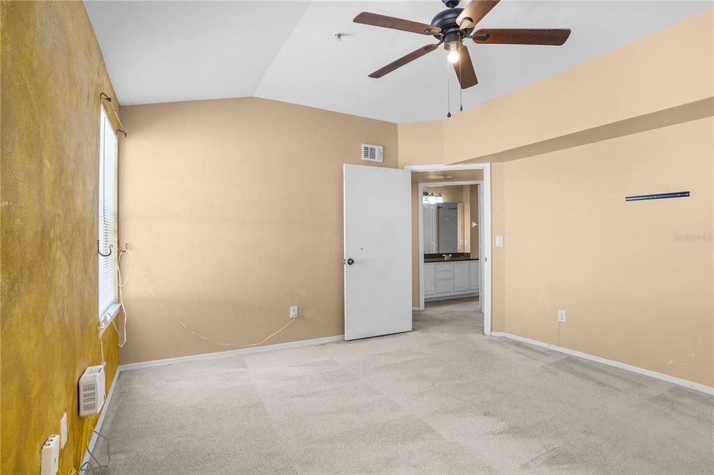En Venta: $199,000 (2 camas, 2 baños, 1368 Pies cuadrados)