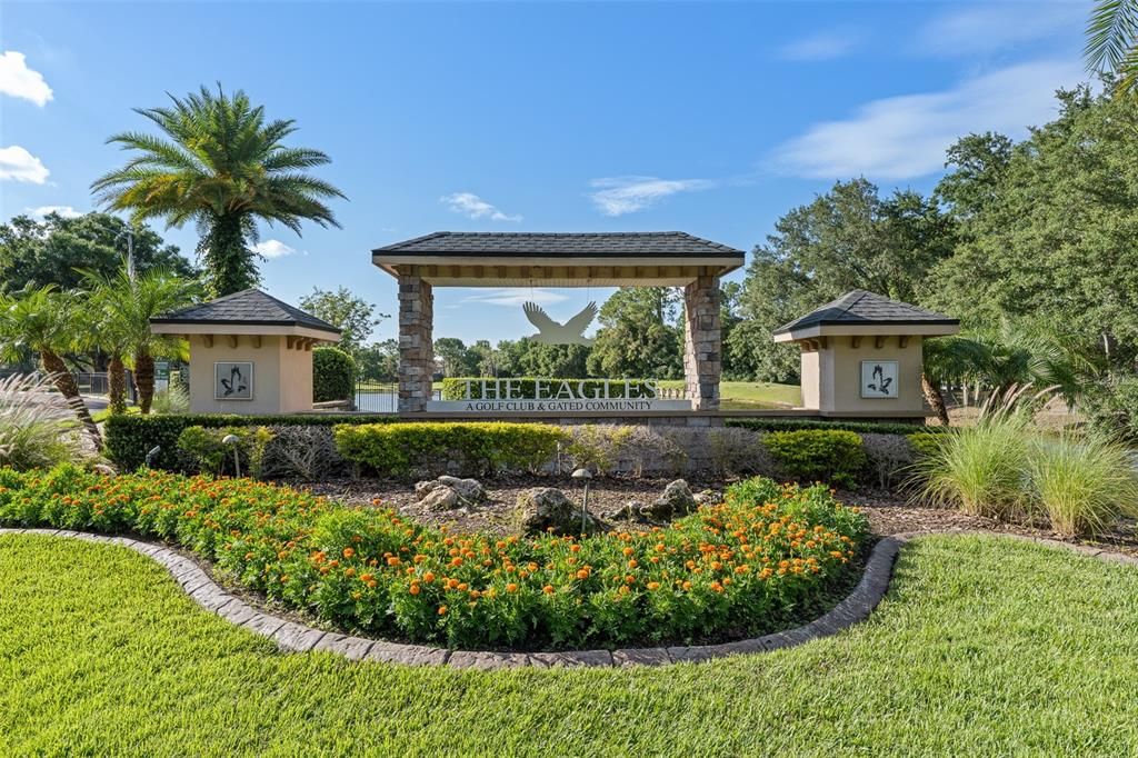 For Sale: $1,050,000 (5 beds, 2 baths, 3892 Square Feet)