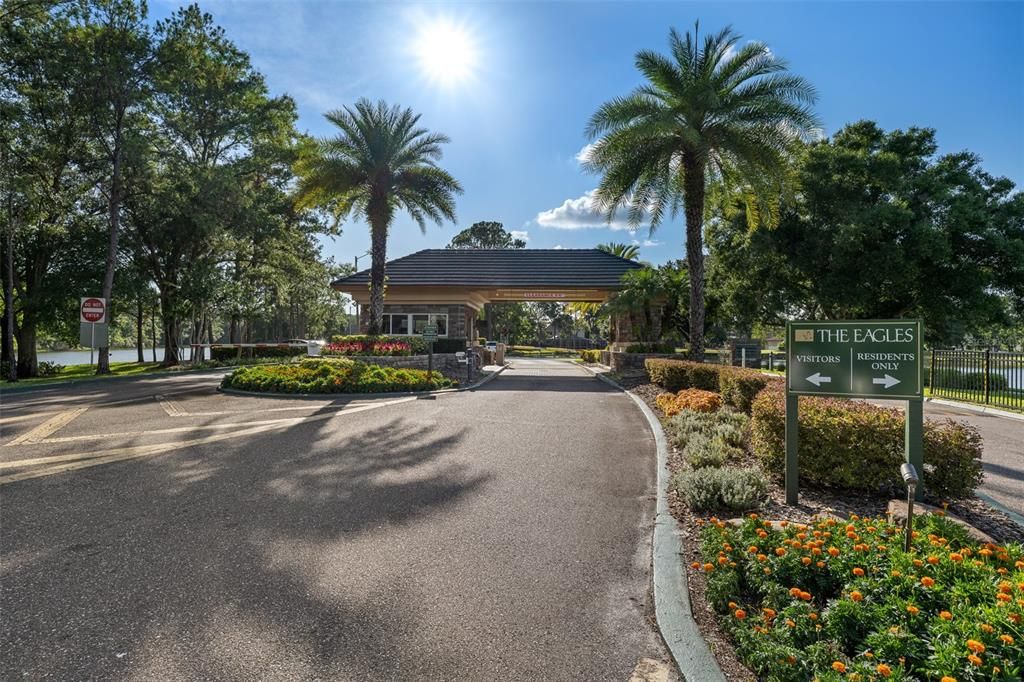 For Sale: $1,050,000 (5 beds, 2 baths, 3892 Square Feet)