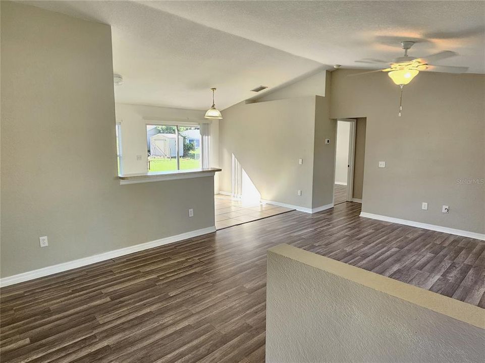 For Rent: $2,000 (3 beds, 2 baths, 1026 Square Feet)