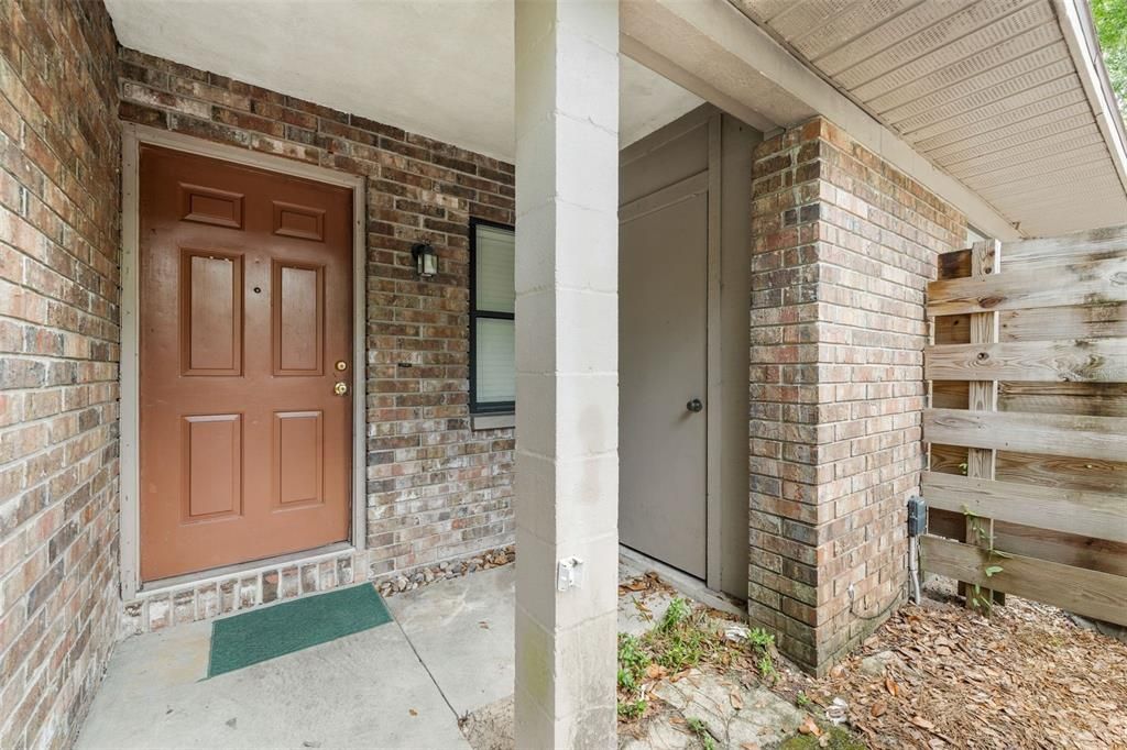 For Sale: $230,000 (3 beds, 2 baths, 1338 Square Feet)