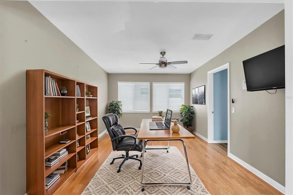 For Rent: $3,100 (3 beds, 2 baths, 1620 Square Feet)