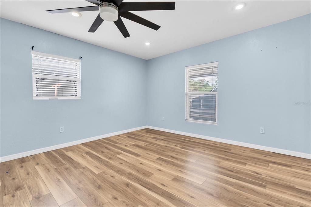 For Rent: $3,100 (3 beds, 2 baths, 1620 Square Feet)
