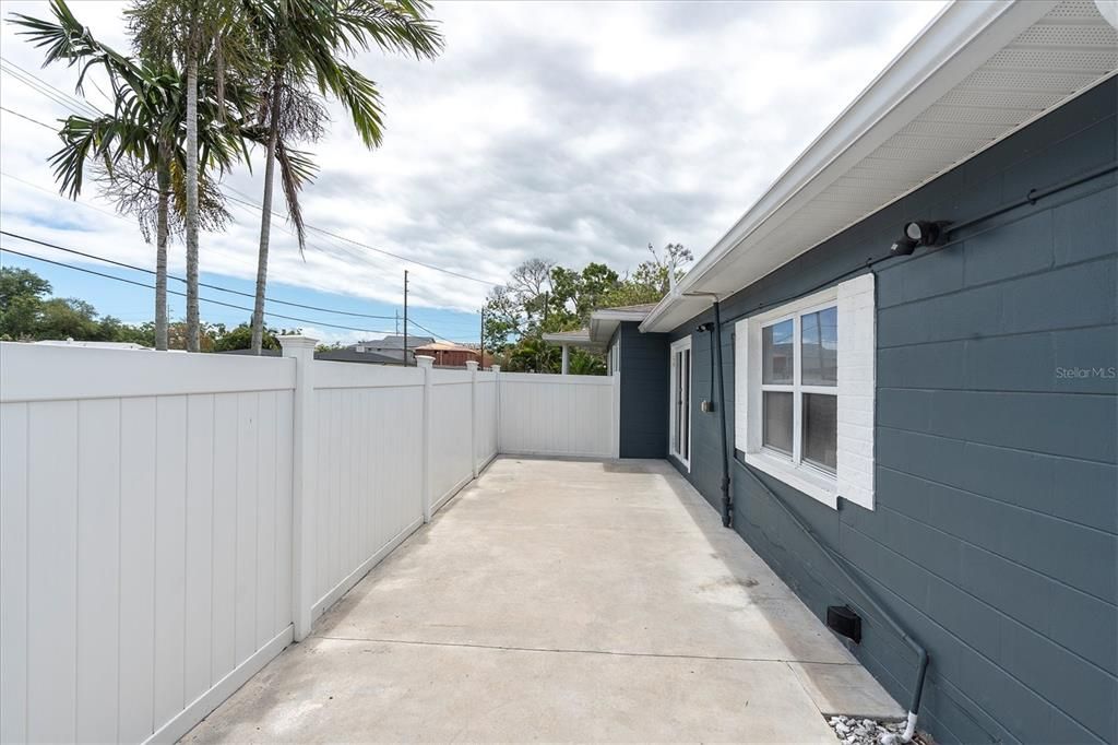 For Rent: $3,100 (3 beds, 2 baths, 1620 Square Feet)