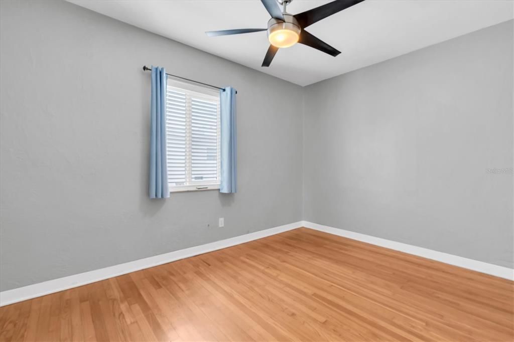 For Rent: $3,100 (3 beds, 2 baths, 1620 Square Feet)