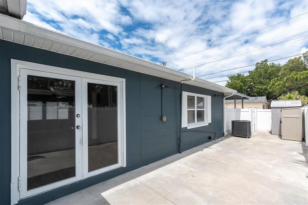 For Rent: $3,100 (3 beds, 2 baths, 1620 Square Feet)