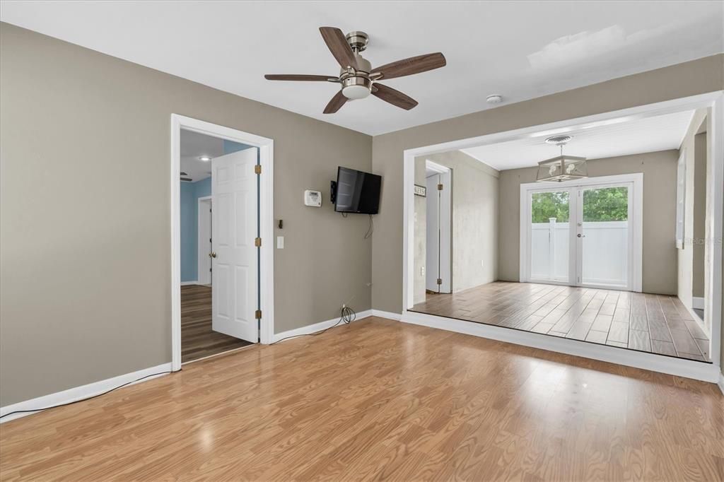 For Rent: $3,100 (3 beds, 2 baths, 1620 Square Feet)