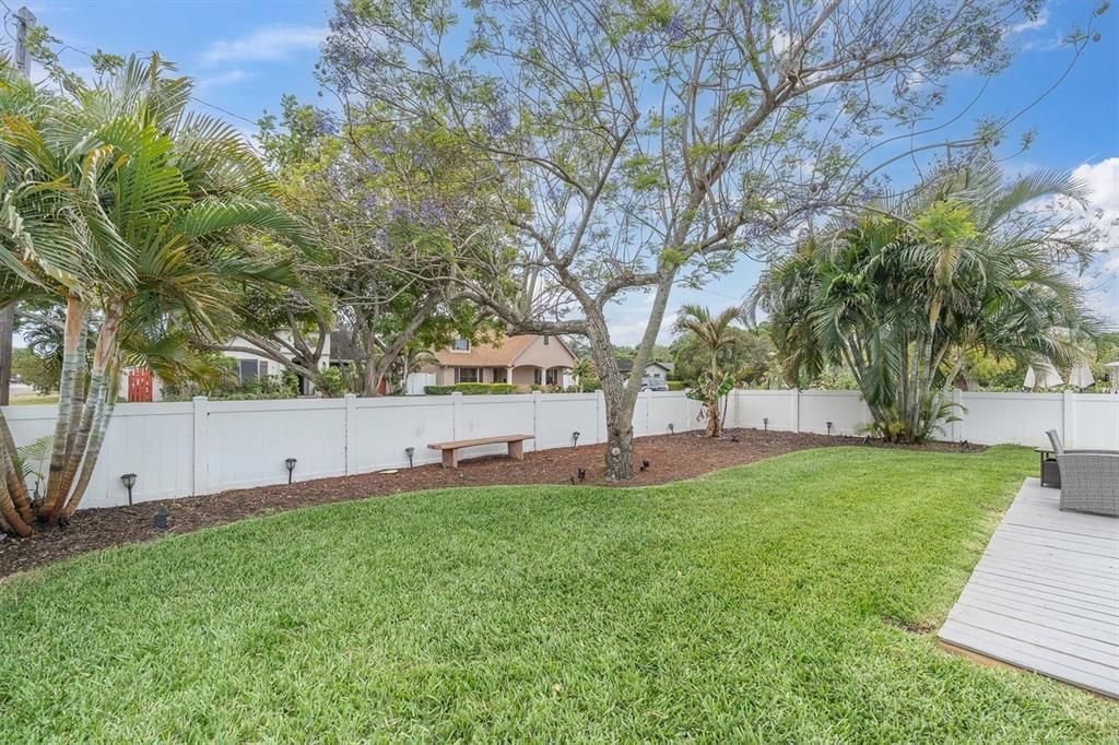 For Rent: $3,100 (3 beds, 2 baths, 1620 Square Feet)