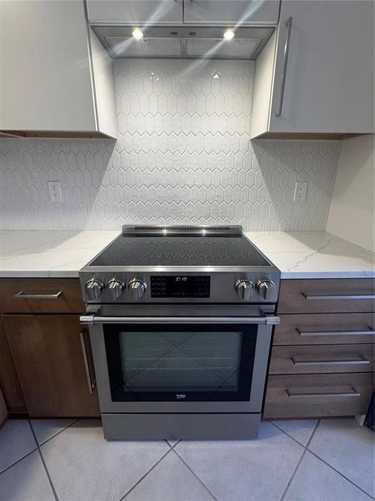For Rent: $2,490 (3 beds, 2 baths, 1535 Square Feet)