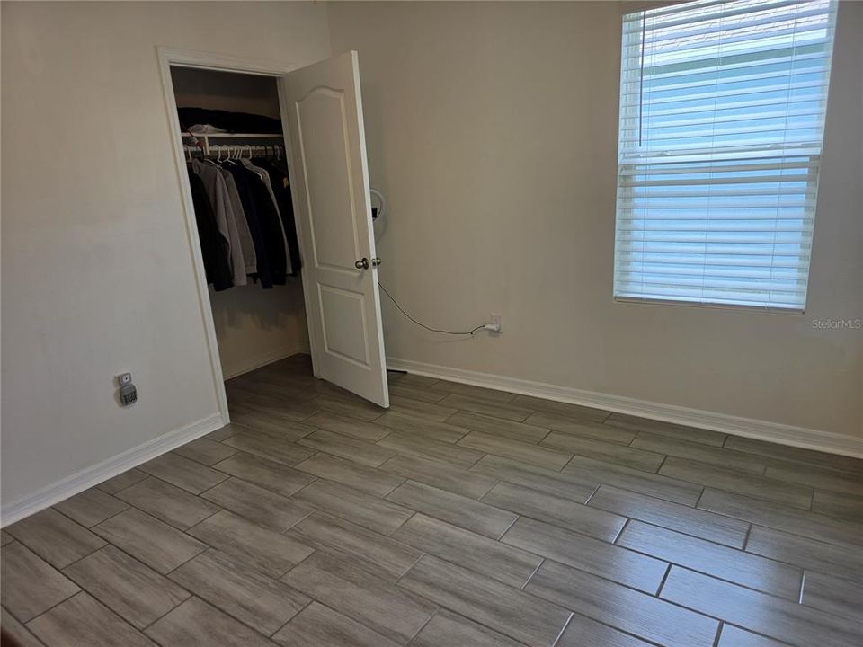 В аренду: $1,999 (3 спален, 2 ванн, 1725 Квадратных фут)