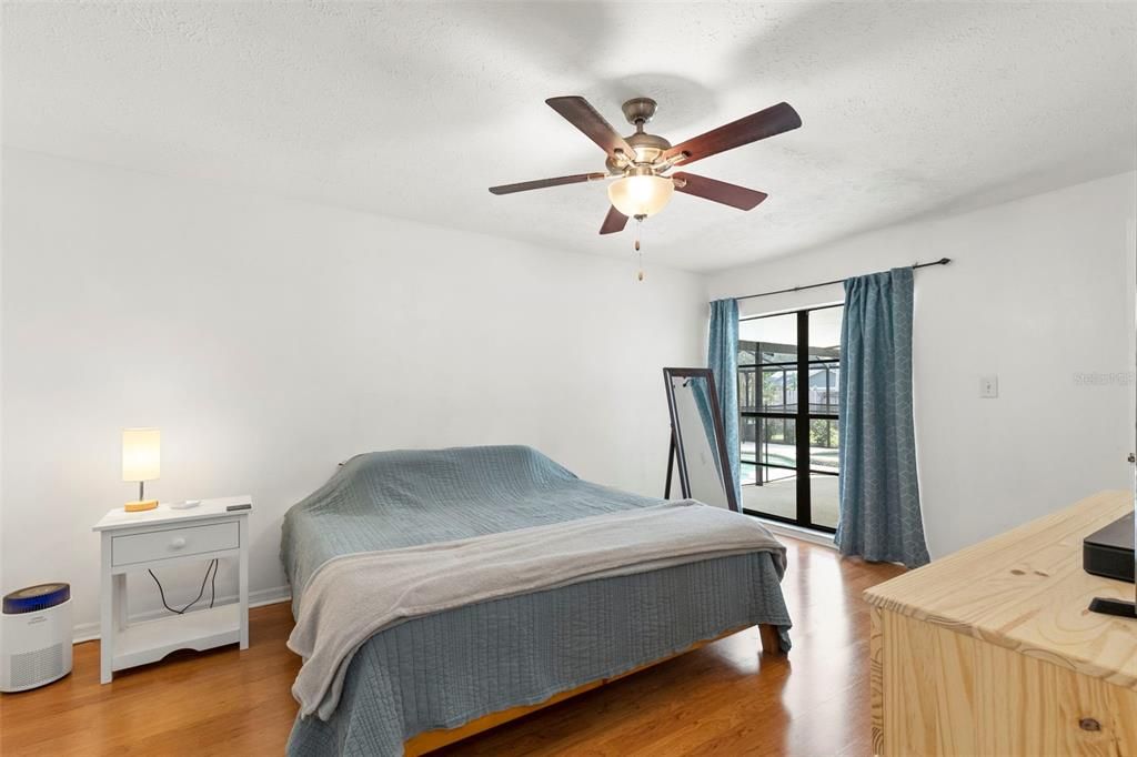 En Venta: $479,900 (3 camas, 2 baños, 1542 Pies cuadrados)