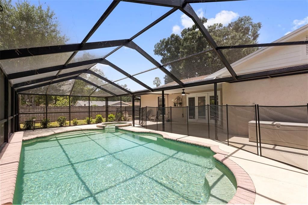 En Venta: $479,900 (3 camas, 2 baños, 1542 Pies cuadrados)