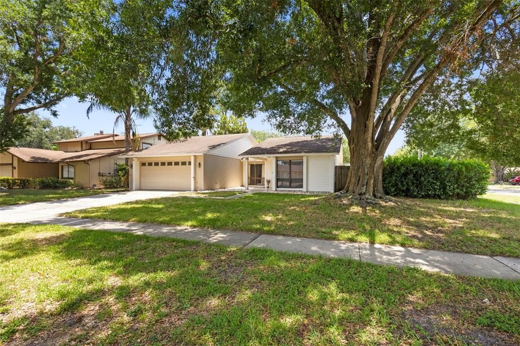 En Venta: $479,900 (3 camas, 2 baños, 1542 Pies cuadrados)