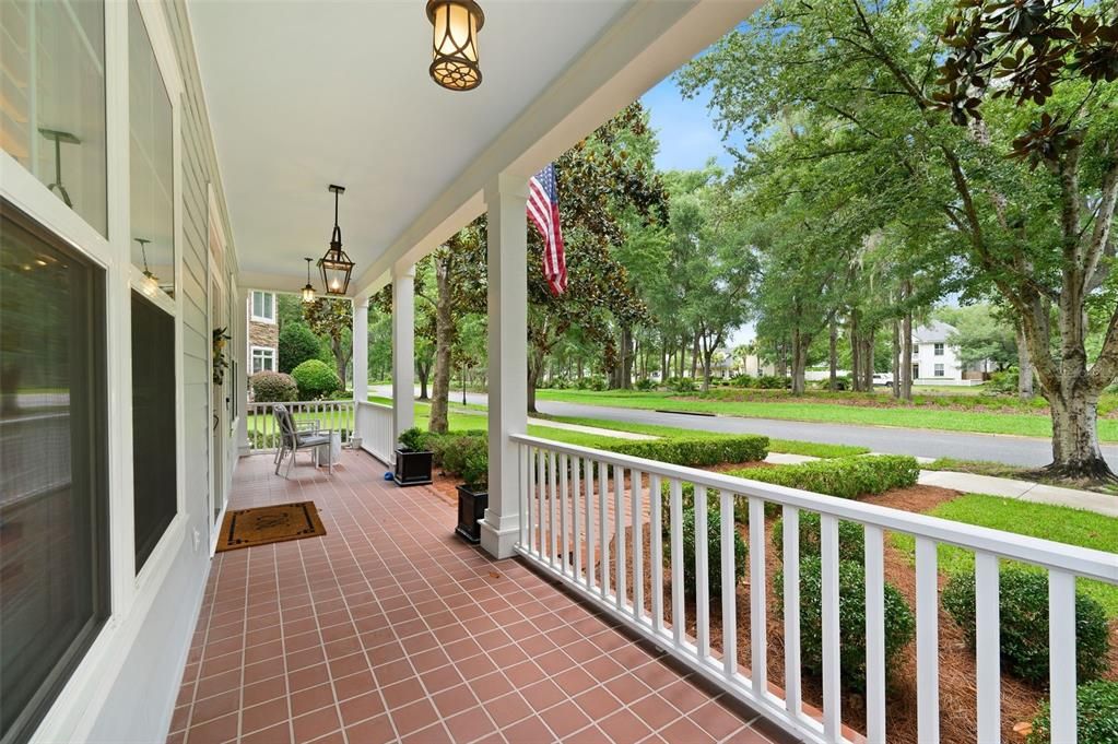 For Sale: $715,000 (4 beds, 3 baths, 2472 Square Feet)