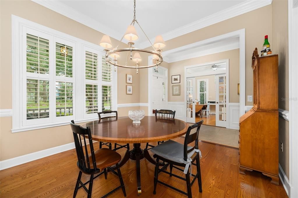 For Sale: $715,000 (4 beds, 3 baths, 2472 Square Feet)