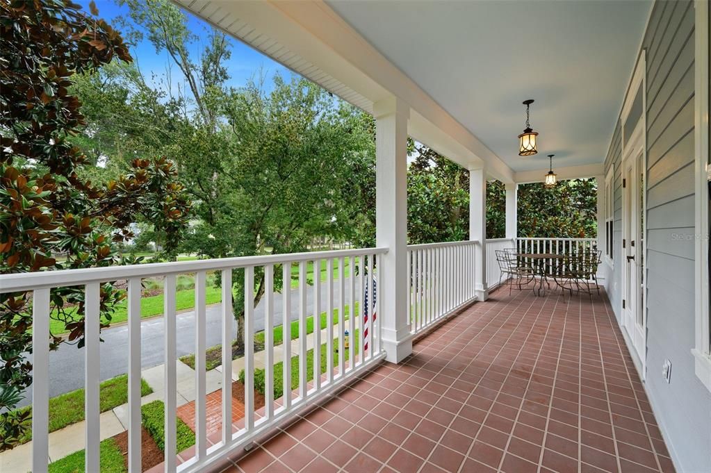 For Sale: $715,000 (4 beds, 3 baths, 2472 Square Feet)