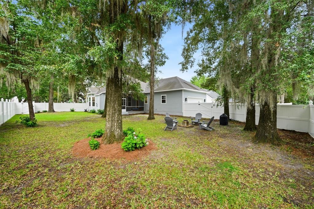 For Sale: $715,000 (4 beds, 3 baths, 2472 Square Feet)