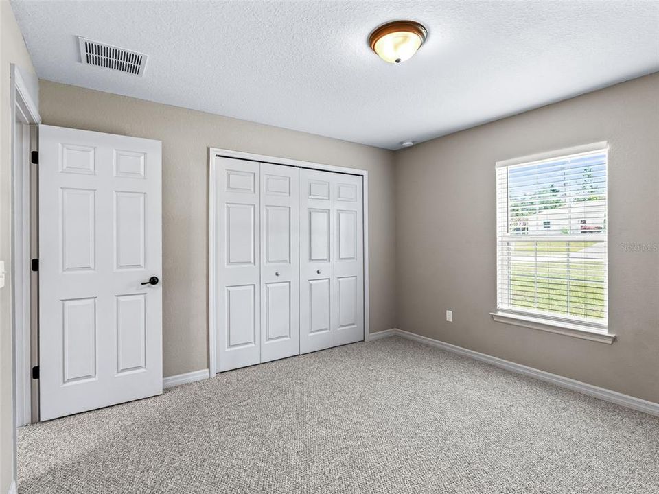 For Sale: $229,500 (3 beds, 2 baths, 1341 Square Feet)