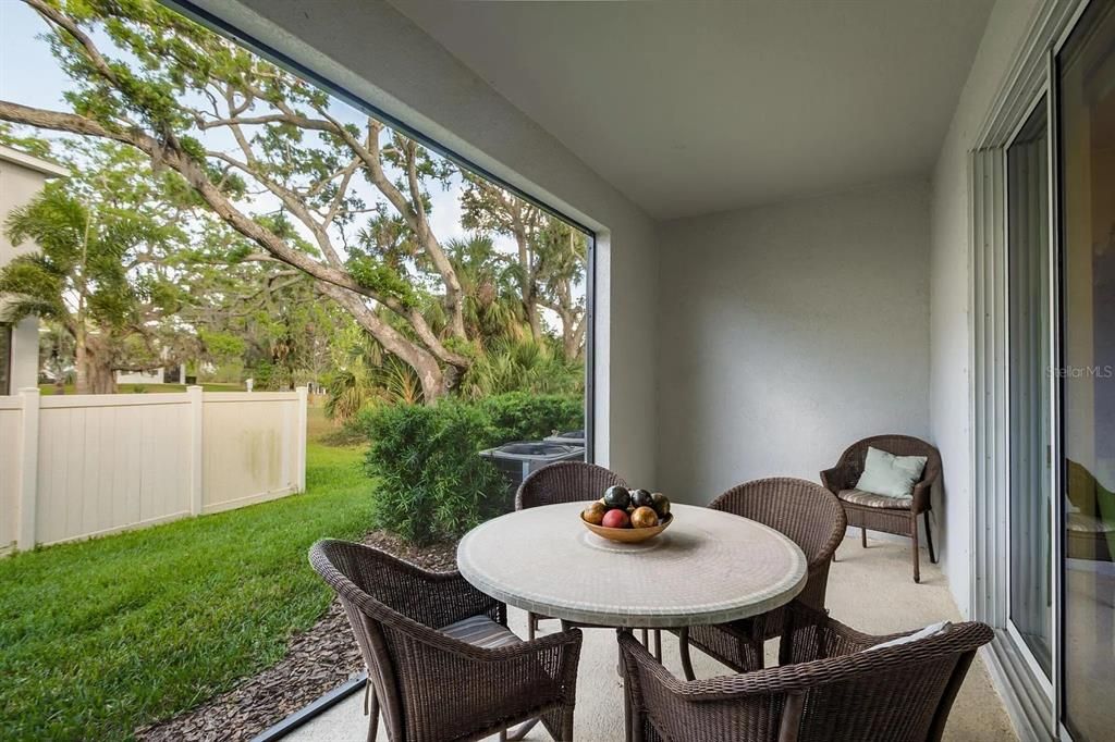For Rent: $2,750 (3 beds, 2 baths, 1673 Square Feet)