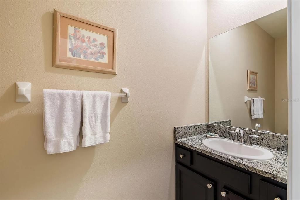 For Rent: $2,750 (3 beds, 2 baths, 1673 Square Feet)