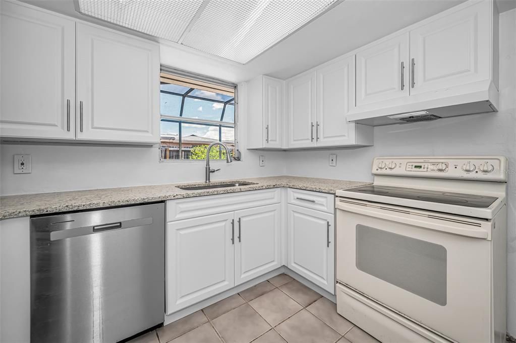 En Venta: $283,000 (3 camas, 2 baños, 1318 Pies cuadrados)