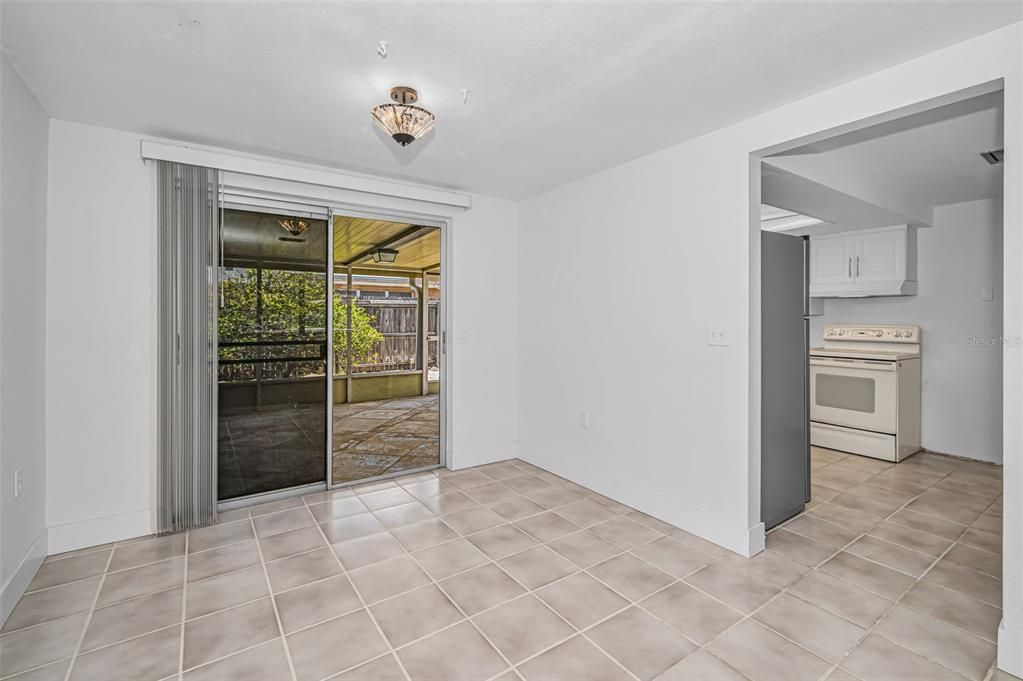 En Venta: $283,000 (3 camas, 2 baños, 1318 Pies cuadrados)