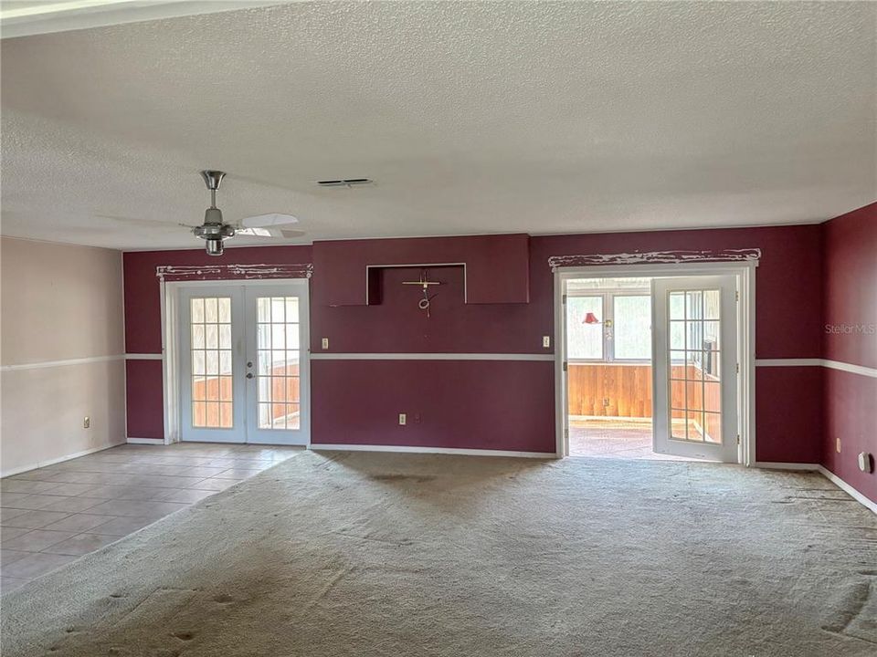 For Sale: $294,000 (2 beds, 2 baths, 1540 Square Feet)