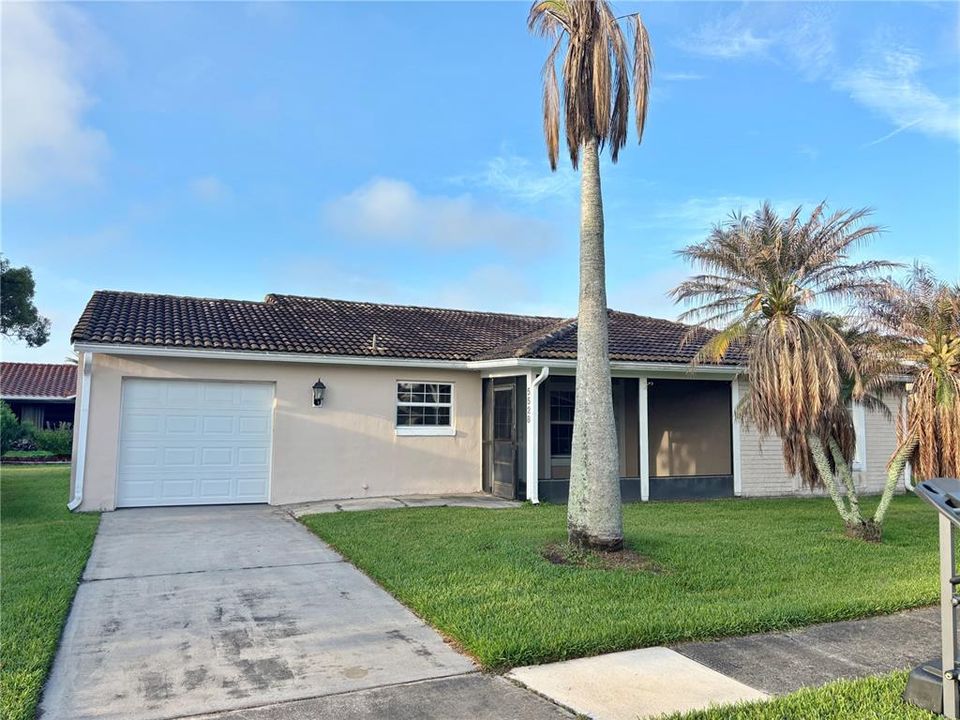 For Sale: $294,000 (2 beds, 2 baths, 1540 Square Feet)