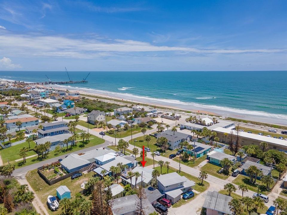 For Rent: $2,600 (2 beds, 2 baths, 1182 Square Feet)