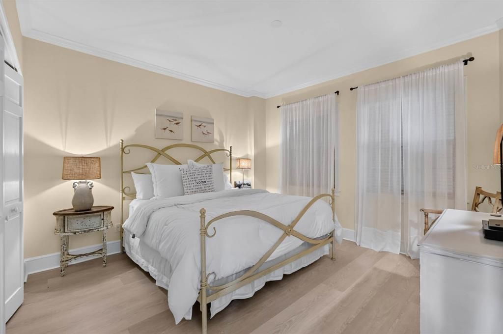 For Sale: $565,000 (2 beds, 2 baths, 1458 Square Feet)