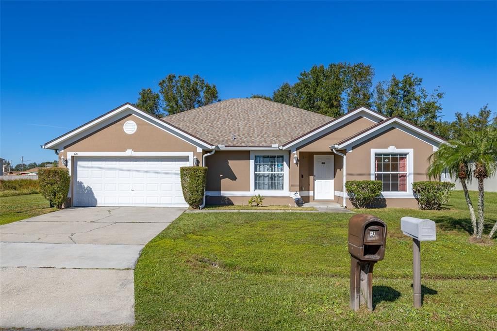 For Sale: $340,000 (5 beds, 2 baths, 1934 Square Feet)