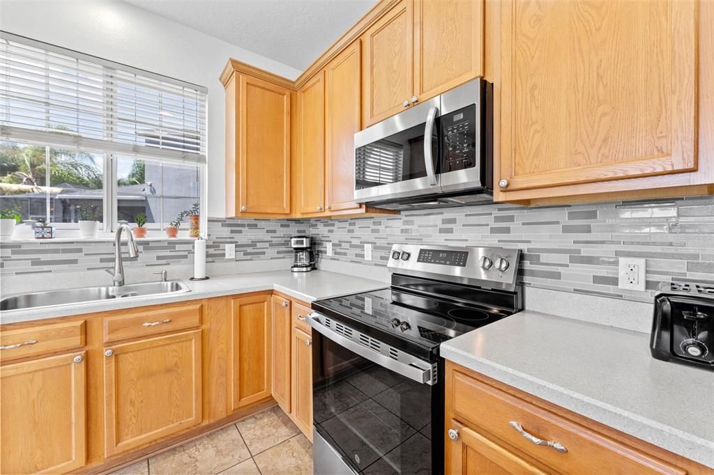 En Venta: $519,000 (4 camas, 3 baños, 2652 Pies cuadrados)